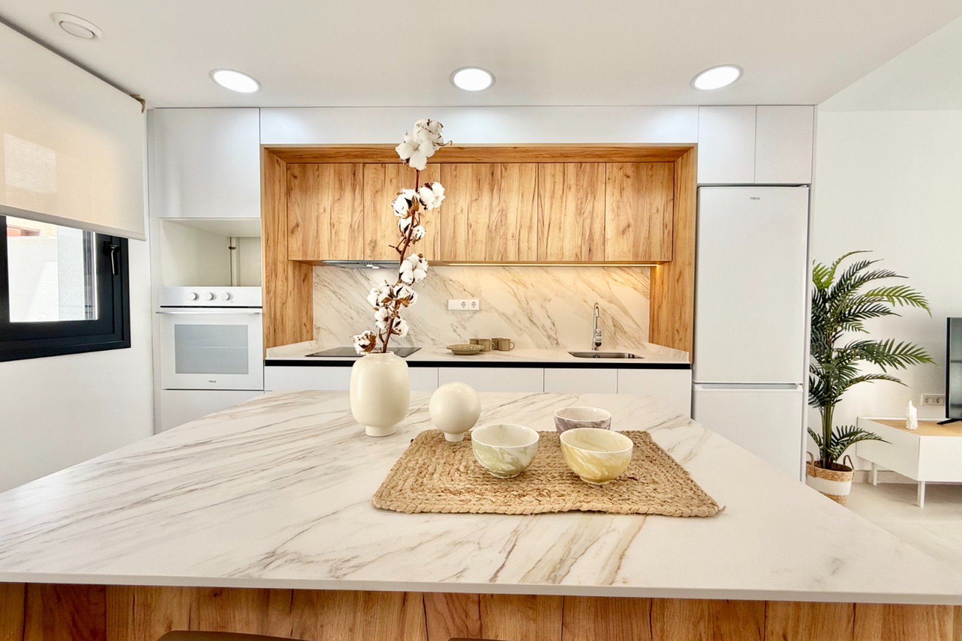 Obra nueva - low-bungalow -
Cox