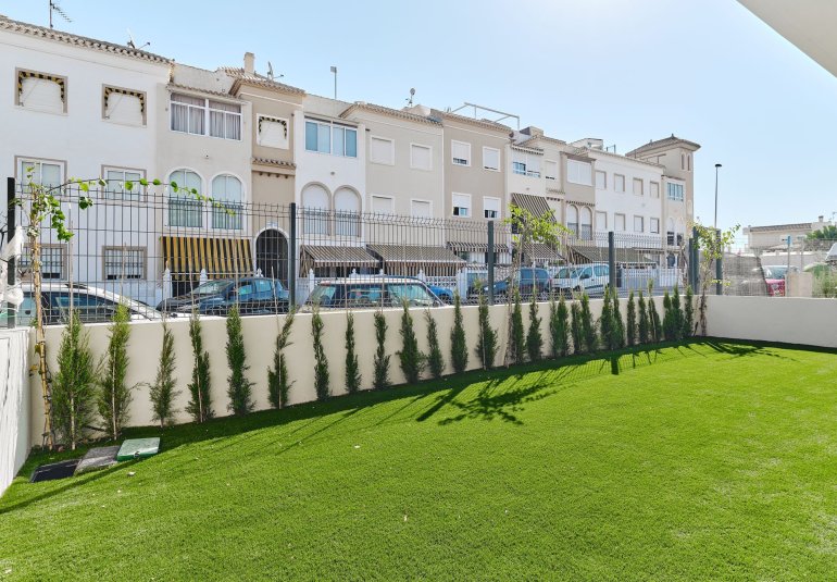 Obra nueva - low-bungalow -
Torrevieja