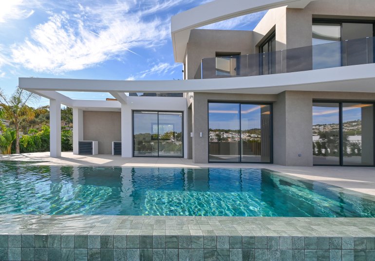 Obra nueva - Villa -
Benissa