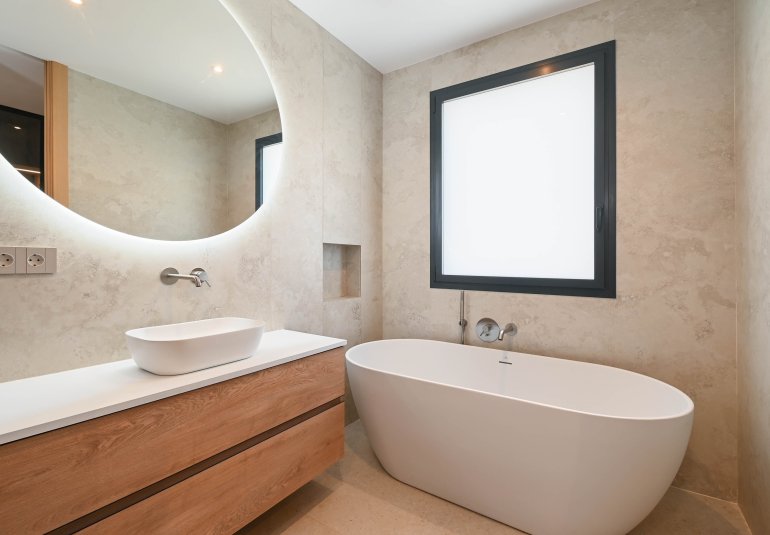 Obra nueva - Villa -
Benissa