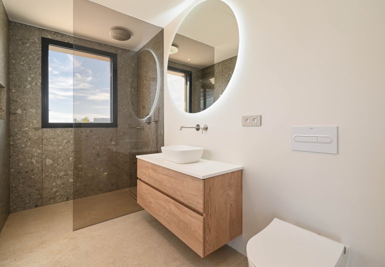 Obra nueva - Villa -
Benissa