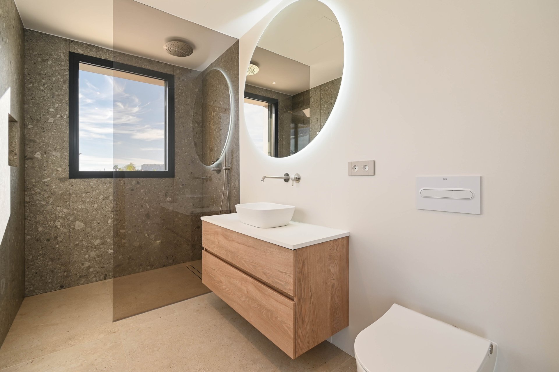 Obra nueva - Villa -
Benissa