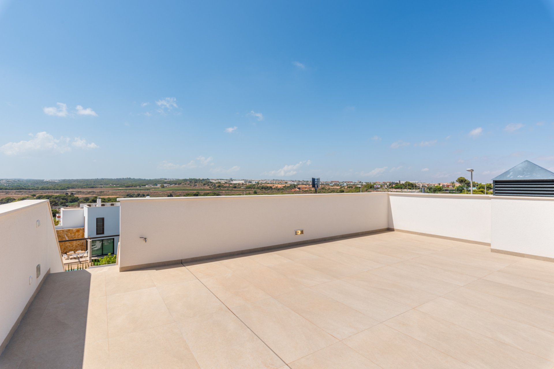 Obra nueva - Villa -
Dehesa de Campoamor