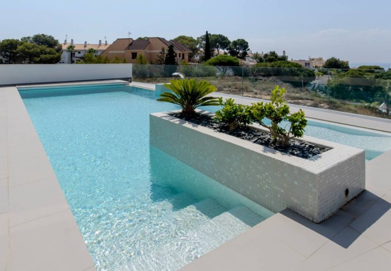 Obra nueva - Villa -
Dehesa de Campoamor