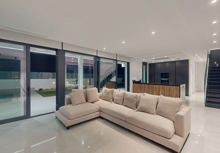 Obra nueva - Villa -
Finestrat