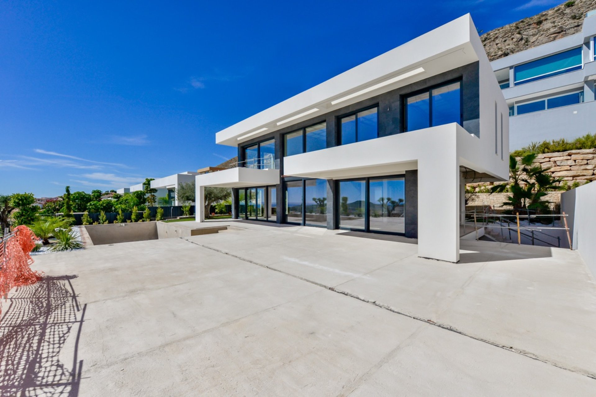 Obra nueva - Villa -
Finestrat