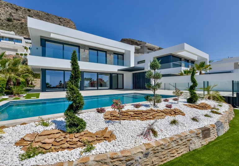 Obra nueva - Villa -
Finestrat