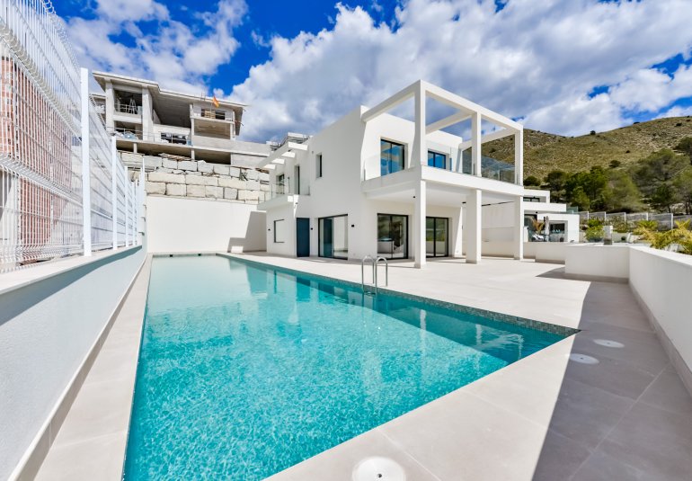 Obra nueva - Villa -
Finestrat