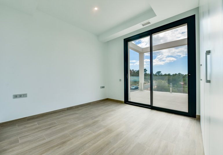Obra nueva - Villa -
Finestrat