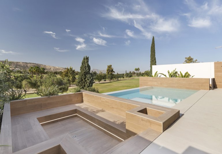 Obra nueva - Villa -
La Finca Golf