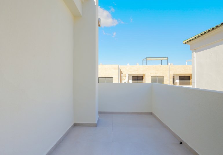 Obra nueva - Villa -
Orihuela Costa