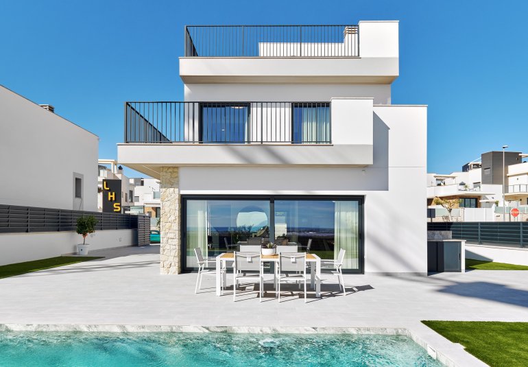 Obra nueva - Villa -
San Miguel de Salinas