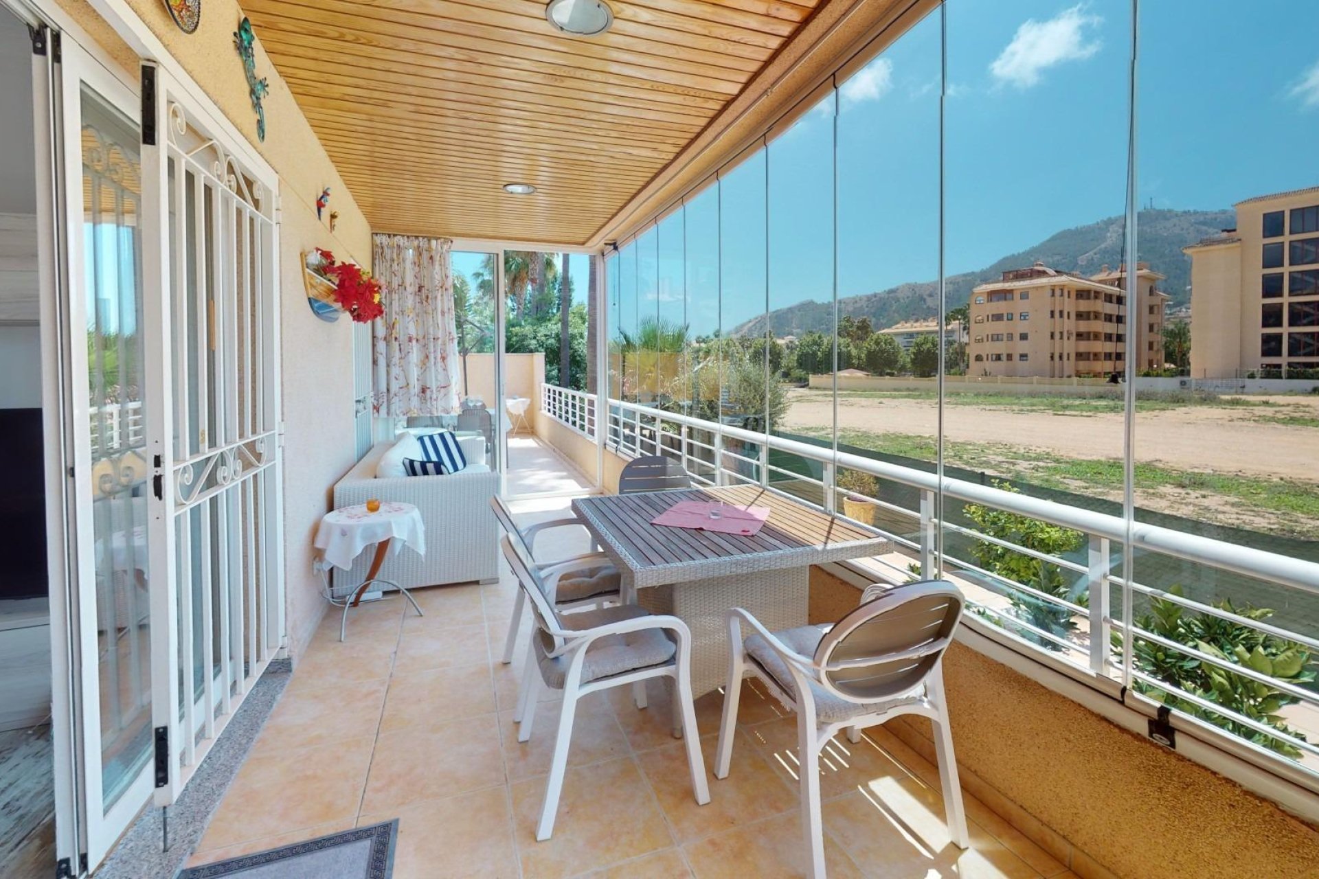 Resale - Apartment / flat -
Alfaz del Pi - Albir