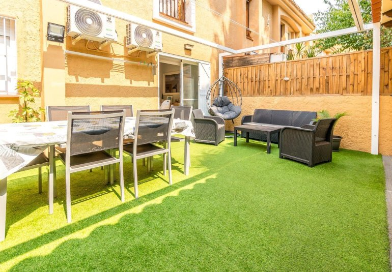 Resale - Apartment / flat -
Alfaz del Pi - Albir