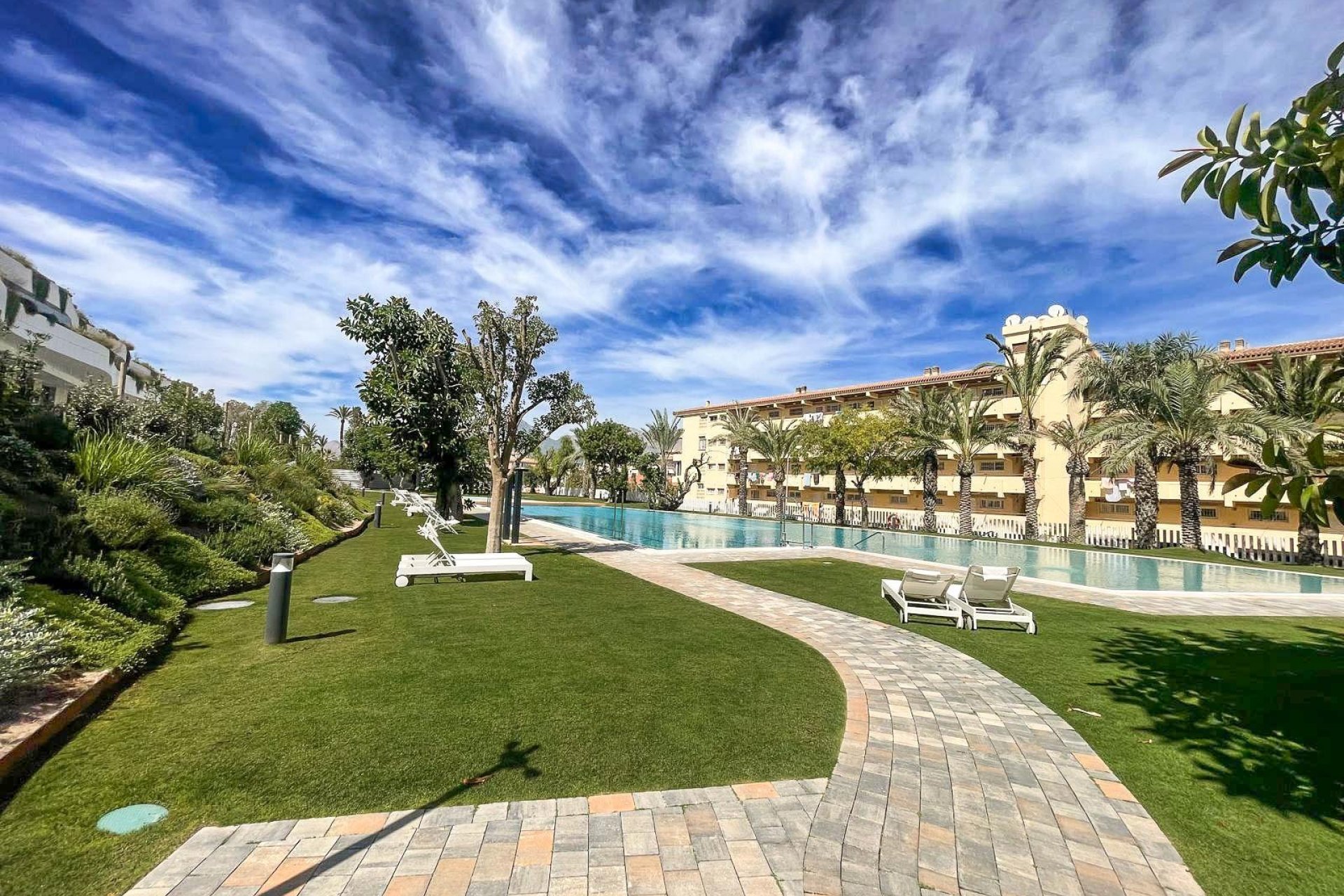 Resale - Apartment / flat -
Alfaz del Pi - Albir