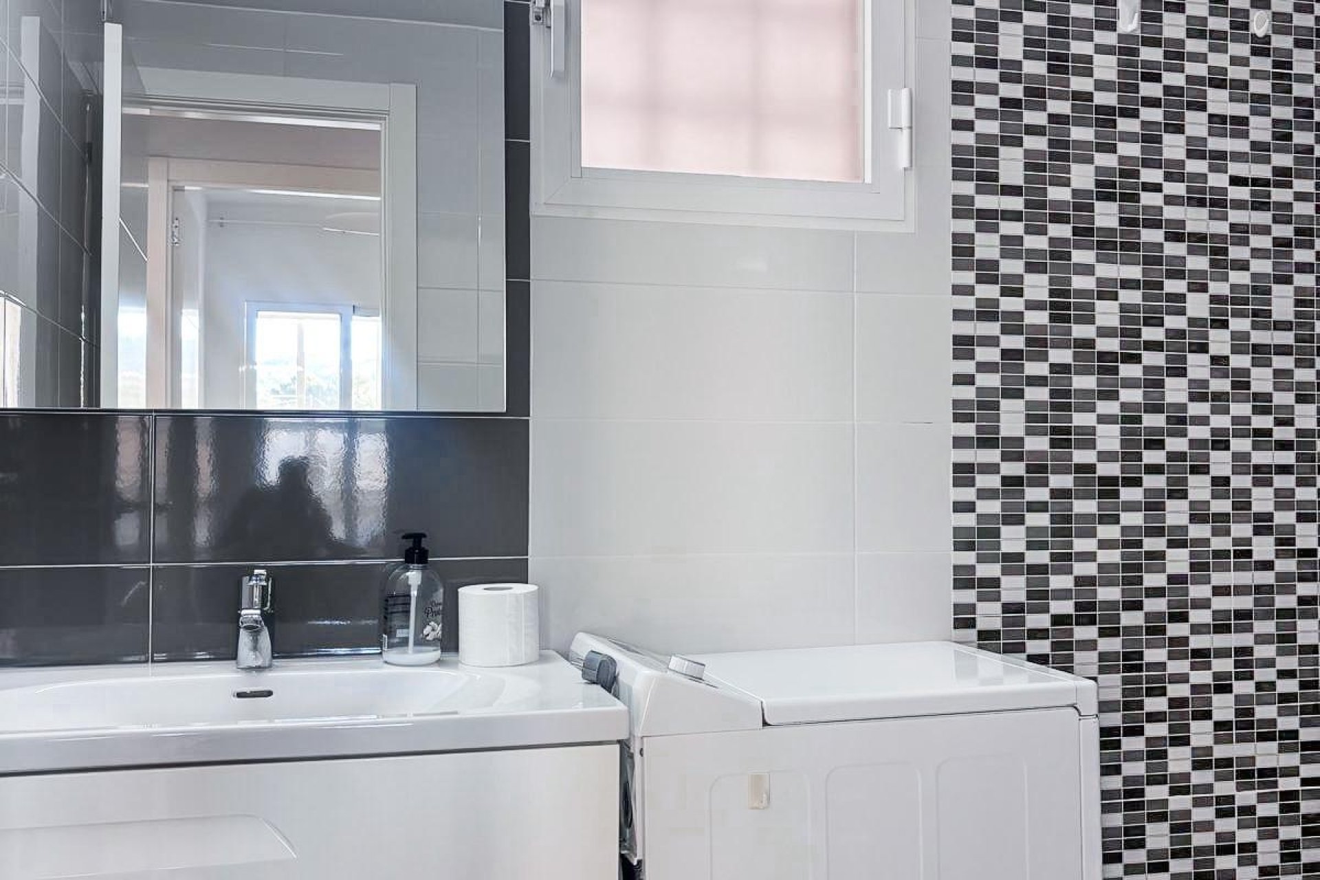 Resale - Apartment / flat -
Alfaz del Pi - Albir