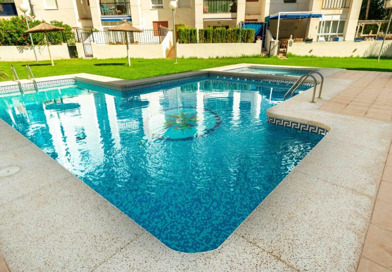 Resale - Apartment / flat -
Alfaz del Pi - Albir