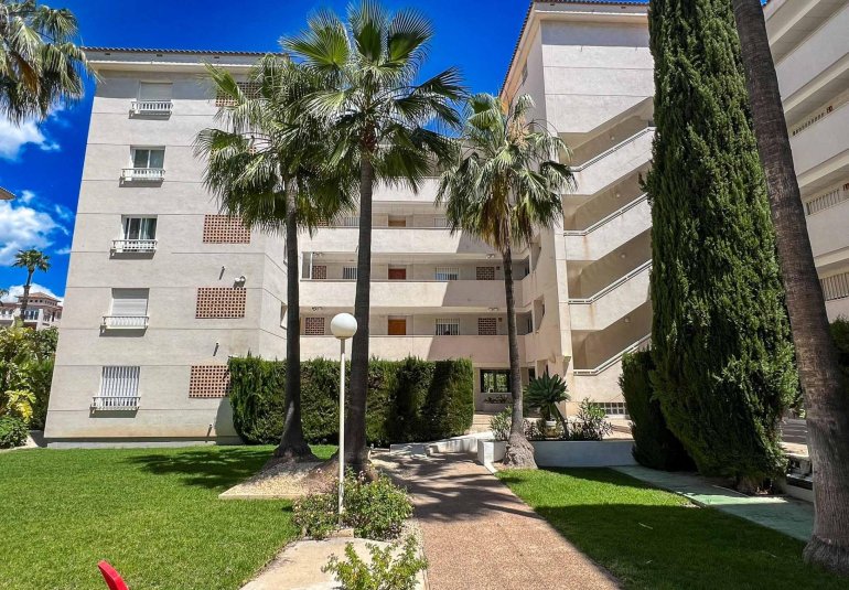 Resale - Apartment / flat -
Alfaz del Pi - Albir