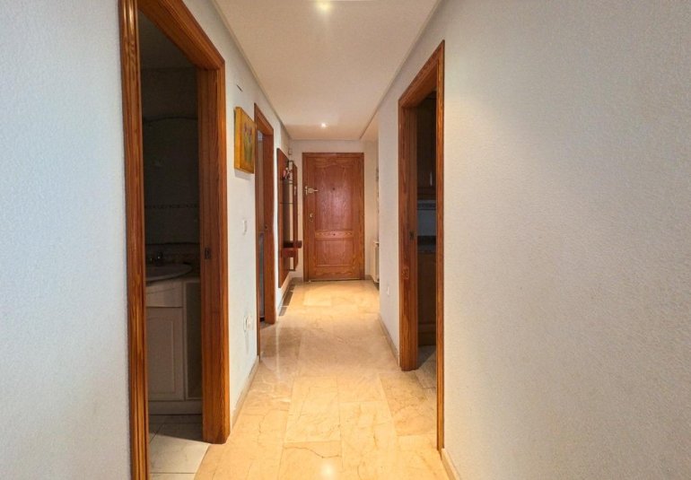 Resale - Apartment / flat -
Alfaz del Pi - Albir