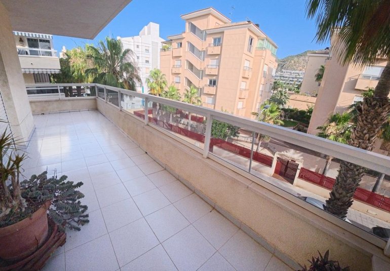 Resale - Apartment / flat -
Alfaz del Pi - Albir