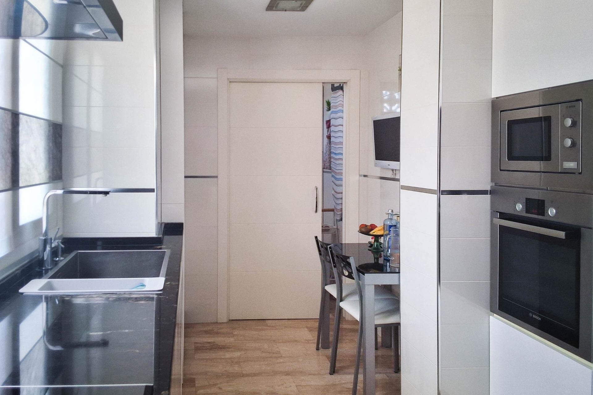 Resale - Apartment / flat -
Benidorm