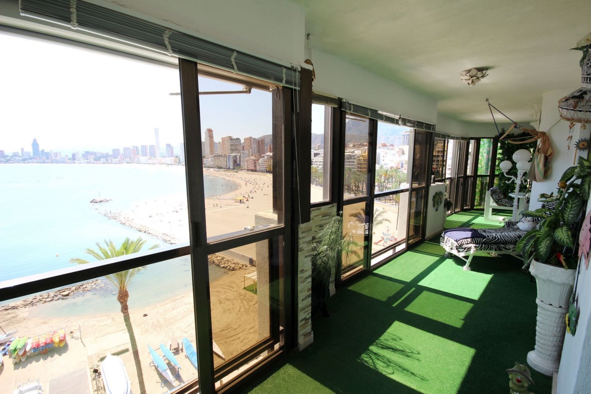 Resale - Apartment / flat -
Benidorm
