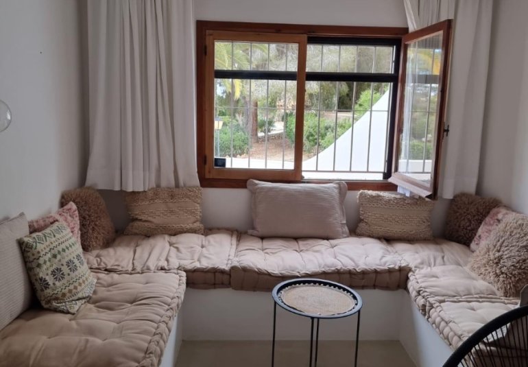 Resale - Apartment / flat -
Benissa - La Fustera