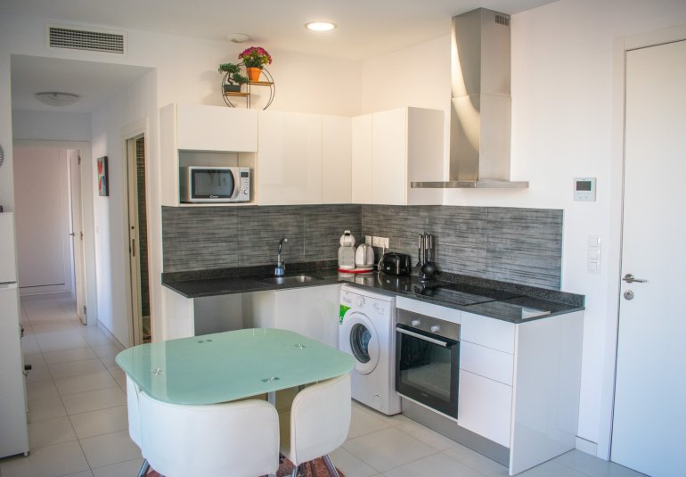 Resale - Apartment / flat -
Calpe - Zona Levante - Playa Fossa