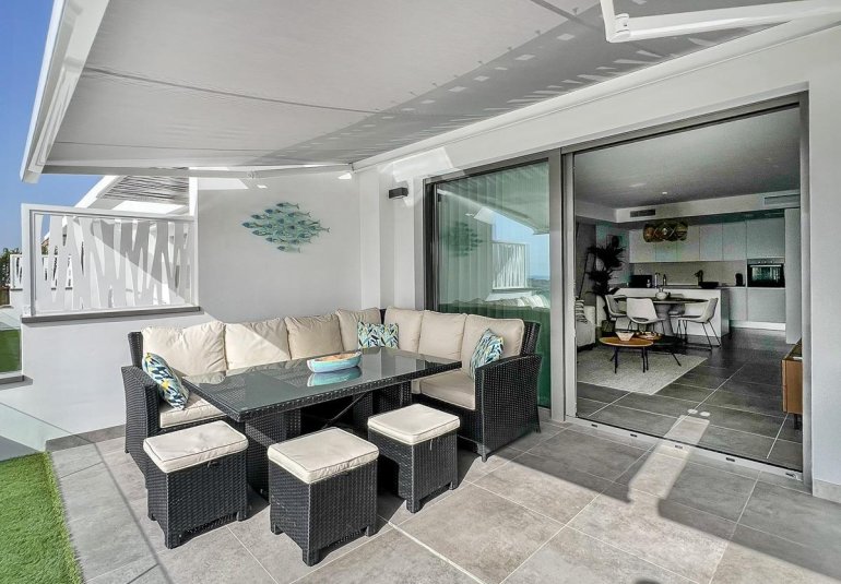 Resale - Apartment / flat -
Finestrat