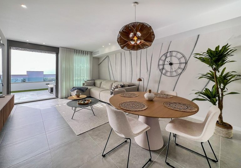 Resale - Apartment / flat -
Finestrat