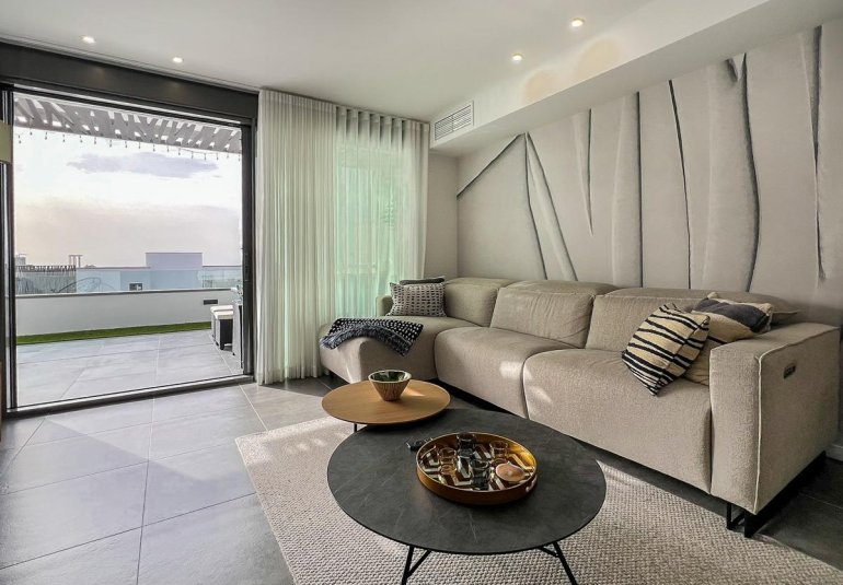Resale - Apartment / flat -
Finestrat