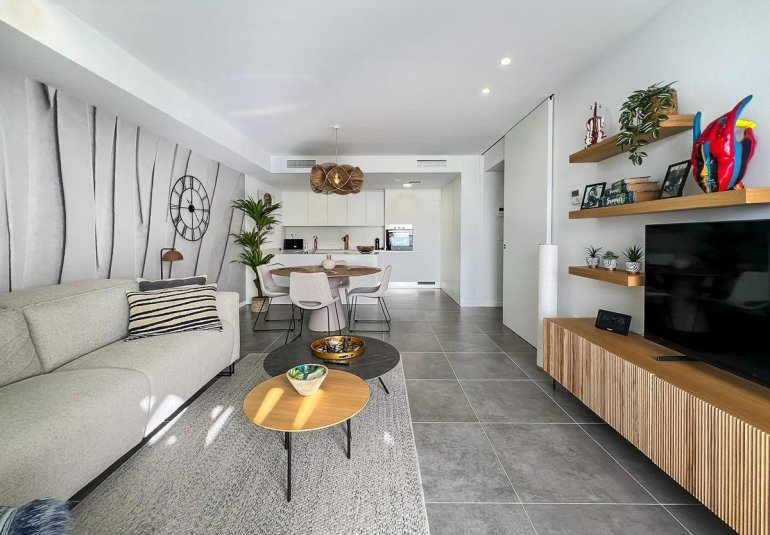 Resale - Apartment / flat -
Finestrat