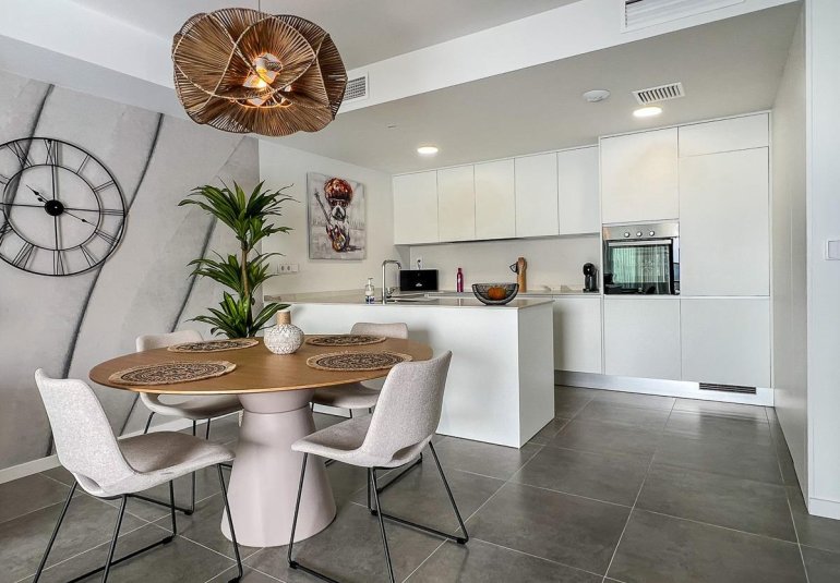 Resale - Apartment / flat -
Finestrat