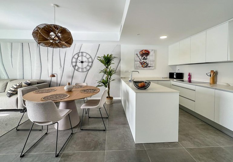 Resale - Apartment / flat -
Finestrat