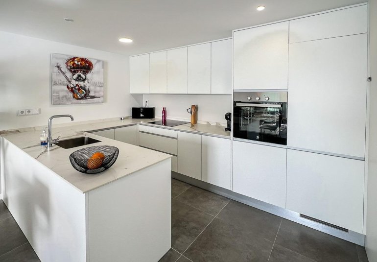 Resale - Apartment / flat -
Finestrat