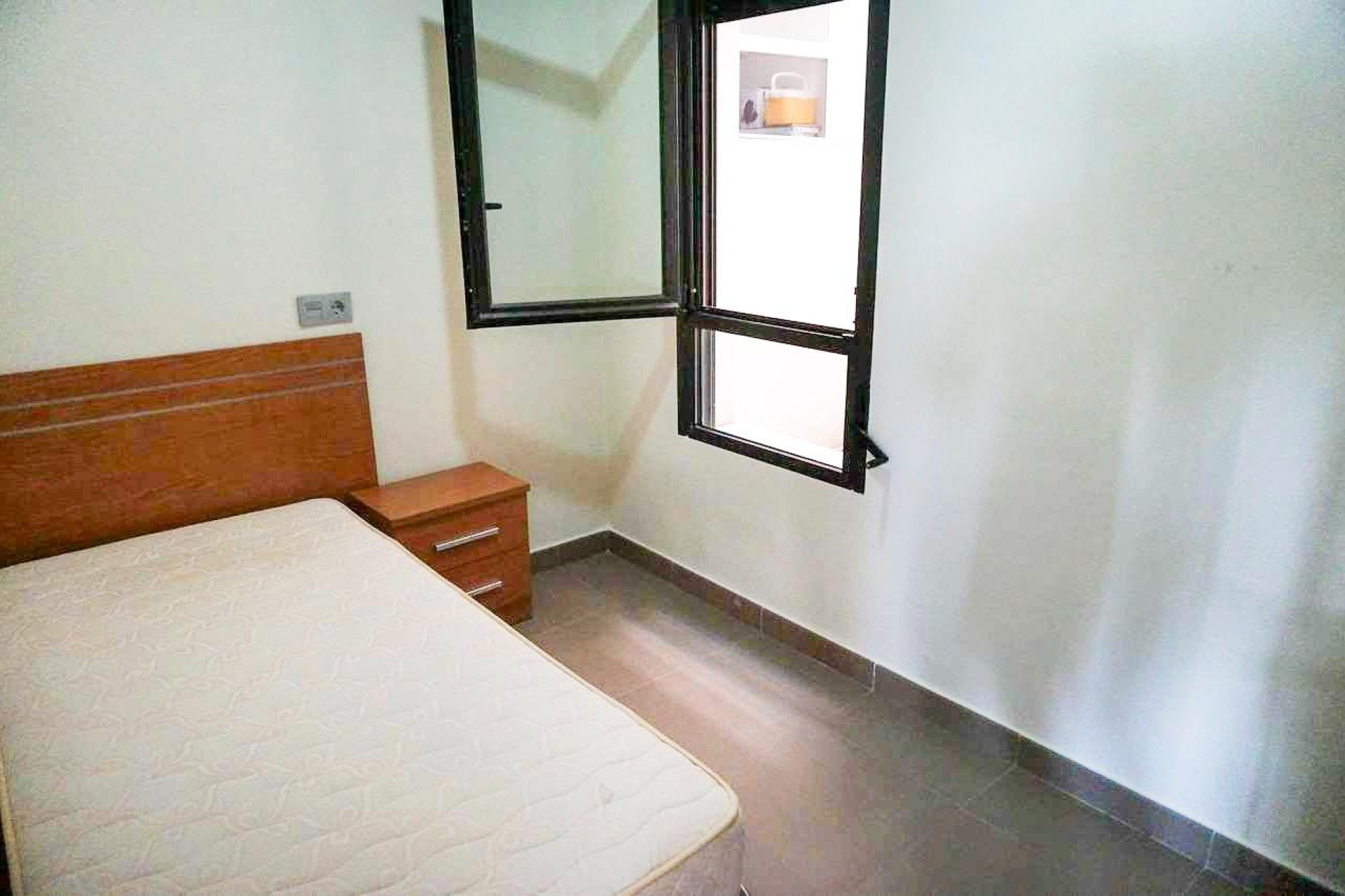 Resale - Apartment / flat -
La Nucía - La nucia