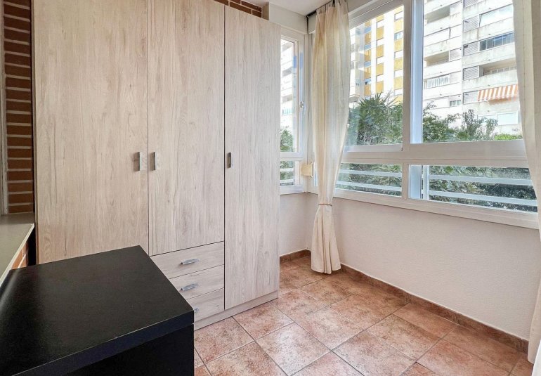 Resale - Apartment / flat -
Villajoyosa - Cala Villajoyosa