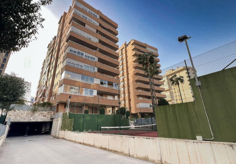 Resale - Apartment / flat -
Villajoyosa