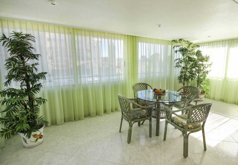 Resale - Apartment / flat -
Villajoyosa