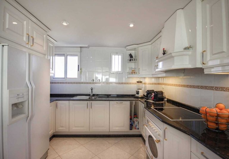 Resale - Apartment / flat -
Villajoyosa