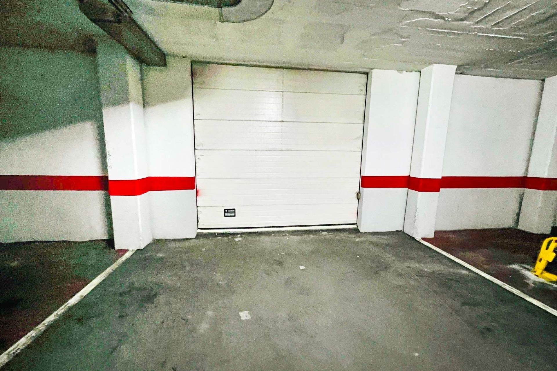 Resale - Commercial -
Alfaz del Pi