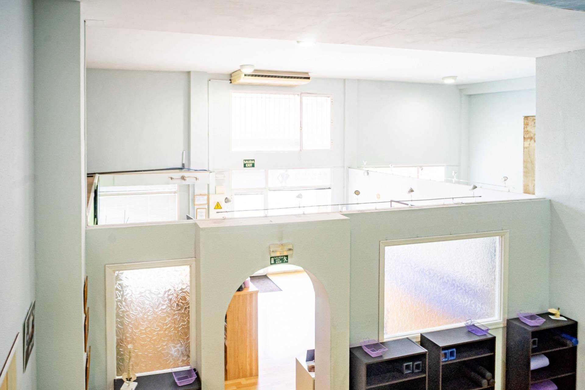 Resale - Commercial -
Alfaz del Pi