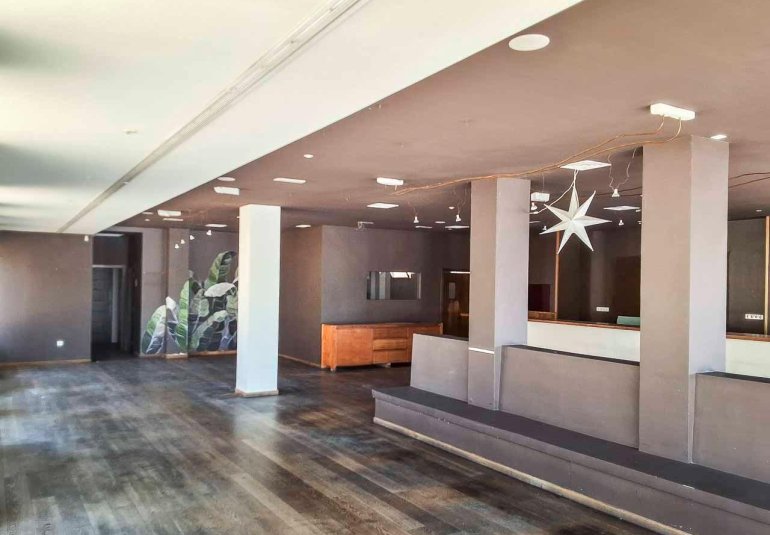 Resale - Commercial -
Altea