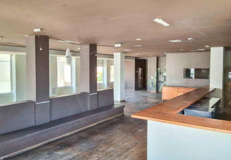 Resale - Commercial -
Altea