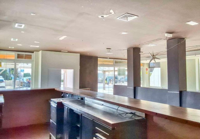 Resale - Commercial -
Altea