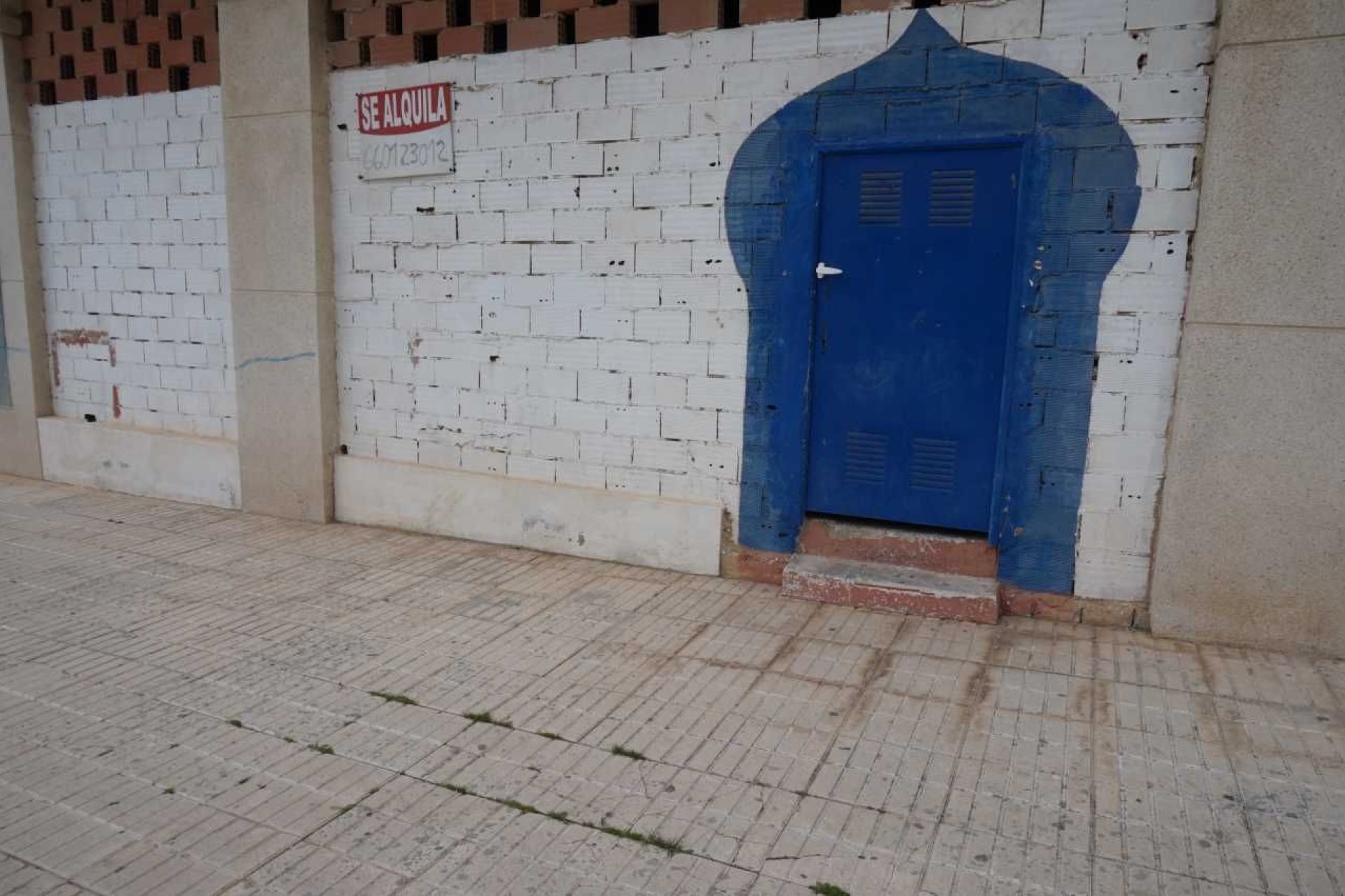 Resale - Commercial -
Altea