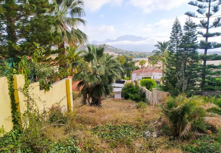 Resale - Plot / Land -
Alfaz del Pi