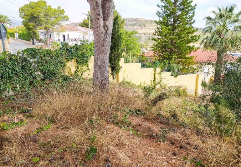 Resale - Plot / Land -
Alfaz del Pi