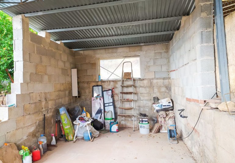 Resale - Plot / Land -
Alfaz del Pi