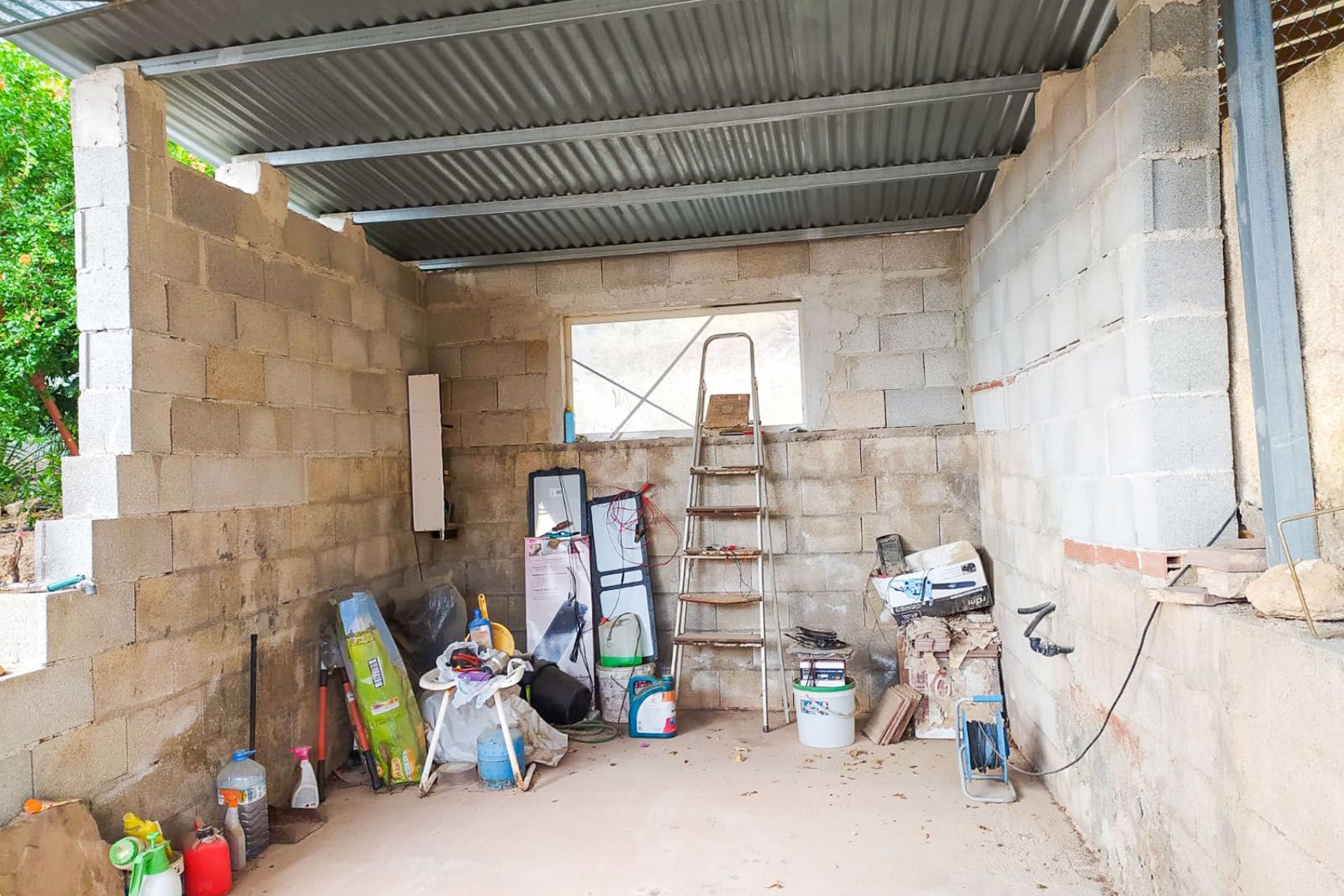 Resale - Plot / Land -
Alfaz del Pi